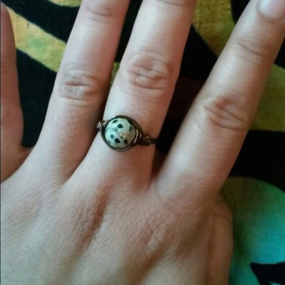 Handmade Dalmatian Jasper Wire Ring - Picture 2 of 3
